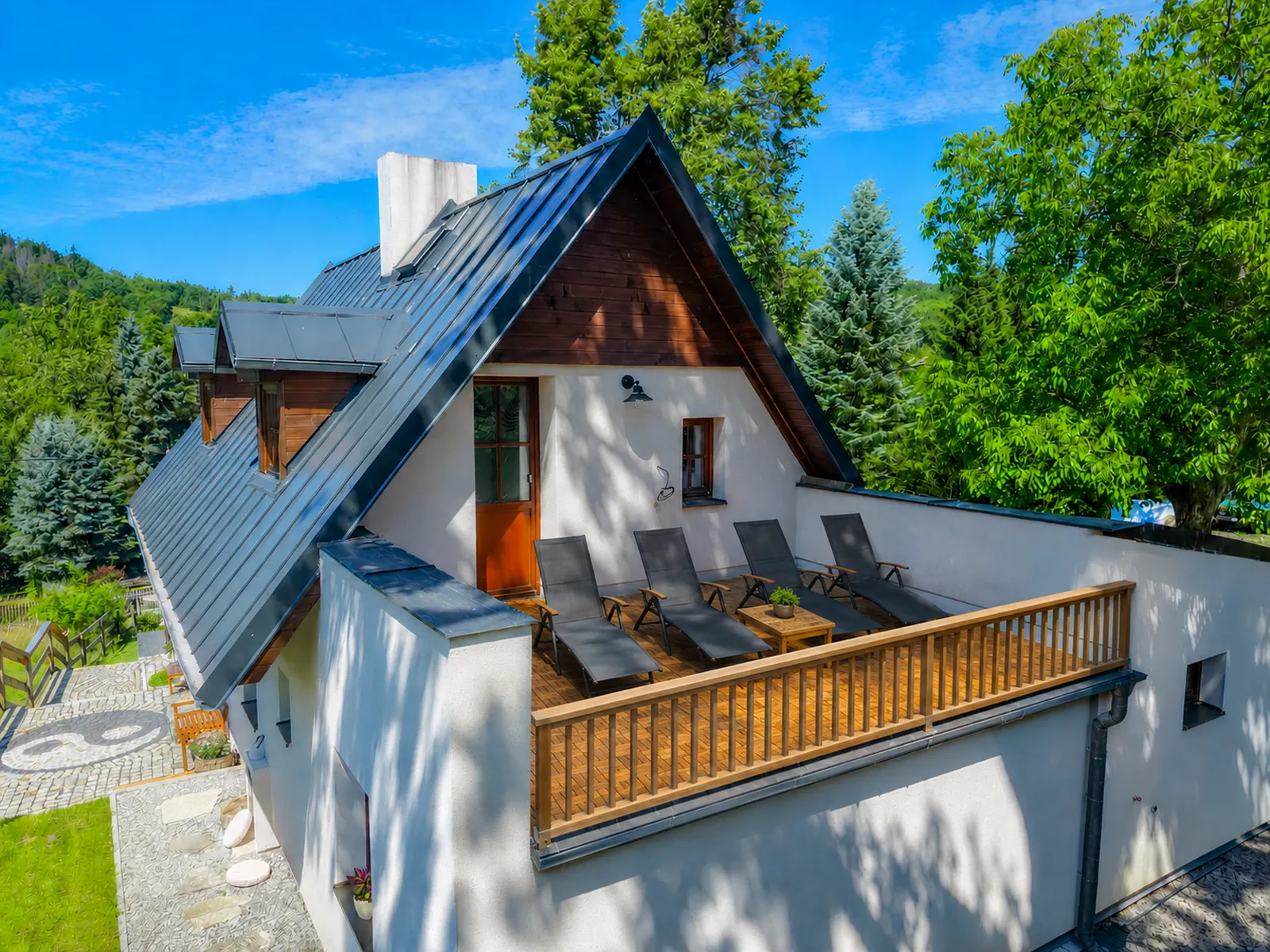 Exteriér chalupy Čeřeniště 13